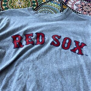 Men’s Medium Champion Red Sox TShirt